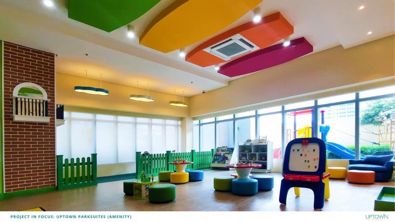 Uptown Parksuites Taguig Bagian luar foto
